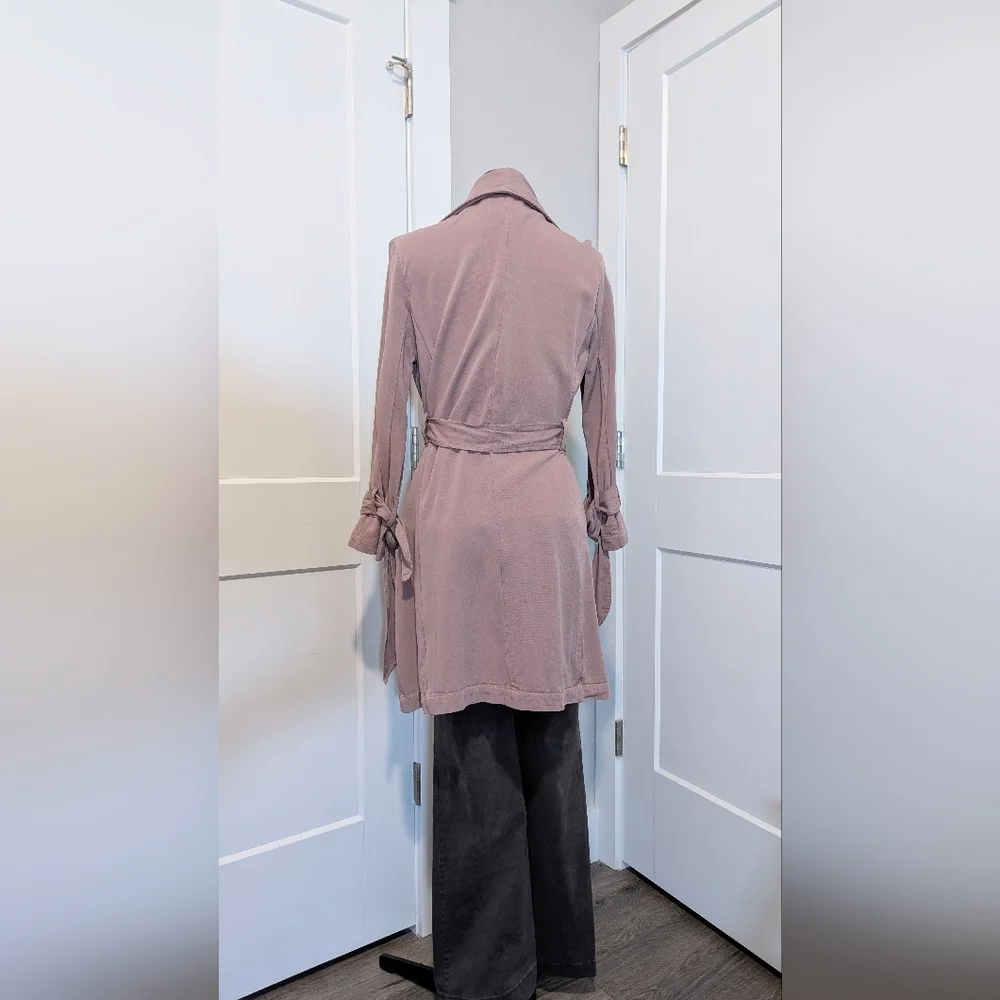 Thread & Supply Womens Jacket Medium Wrap Coat Belted Pink Mauve 100% Cotton - Picture 3 of 8